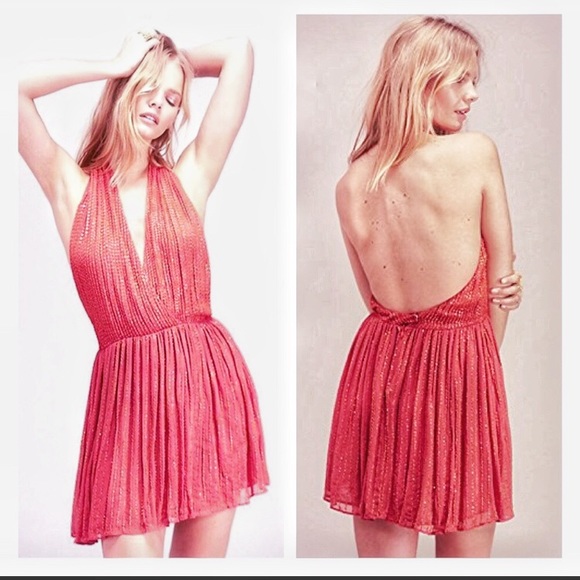 Chelsea & Violet Dresses & Skirts - 💋 Mini Halter Dress Beaded & Sequined